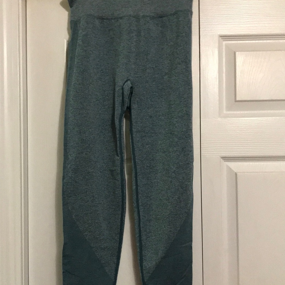 Victoria secret pink yoga pants